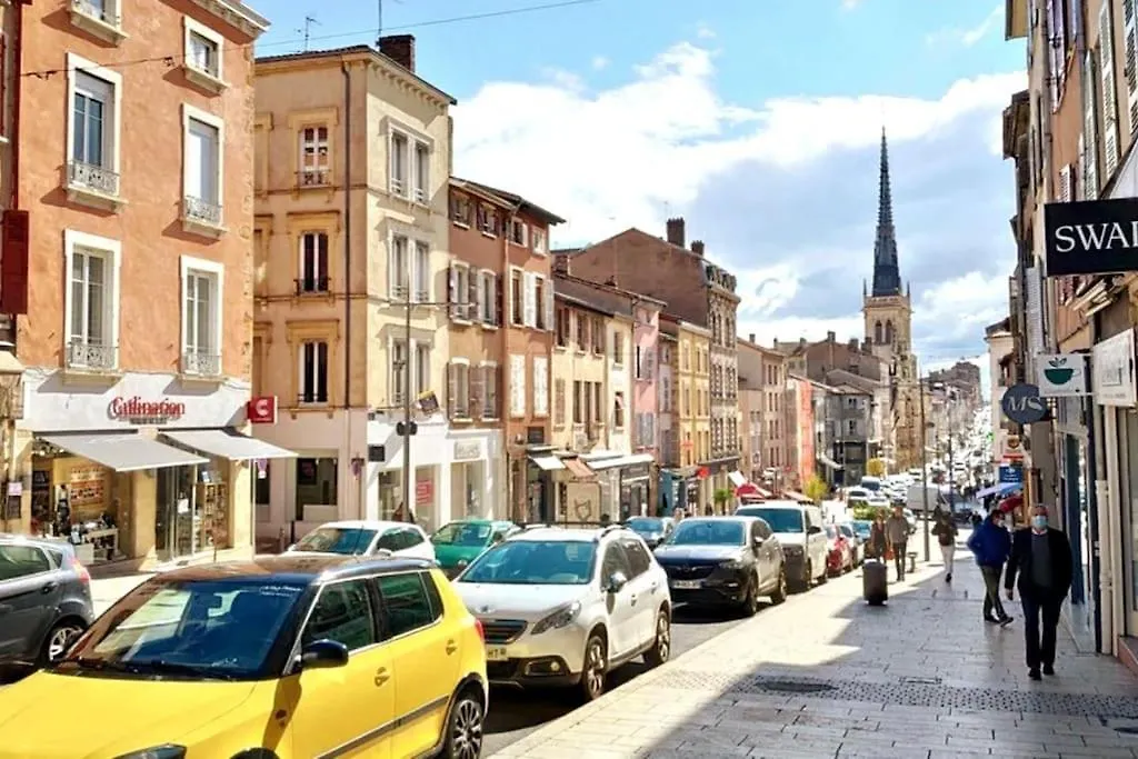 Appartement Loasis - Duplex T4 Hypercentre à Villefranche-sur-Saône 0*,  France